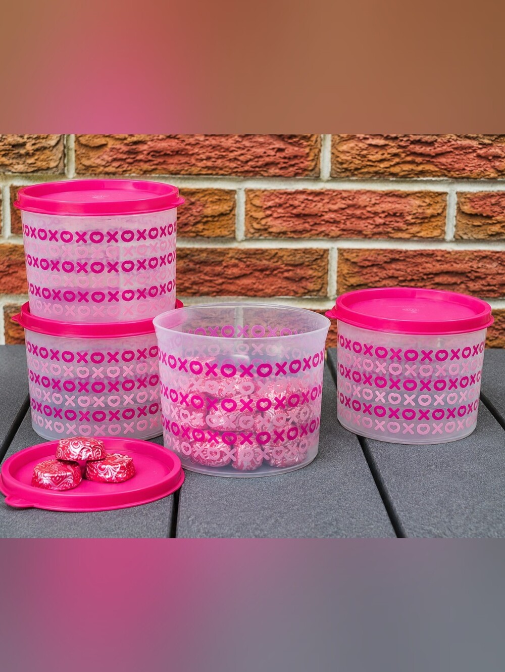 NEW Tupperware XOXO Mini Canister 4-Pc Set – 600mL Each